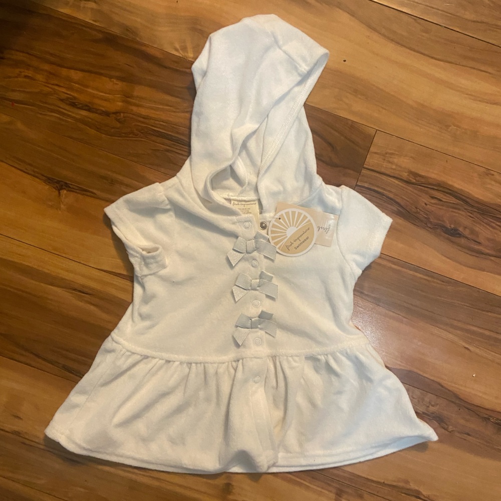 NWT First Impressions Baby Girl White Coverup - Size 12 Months - Swimwear